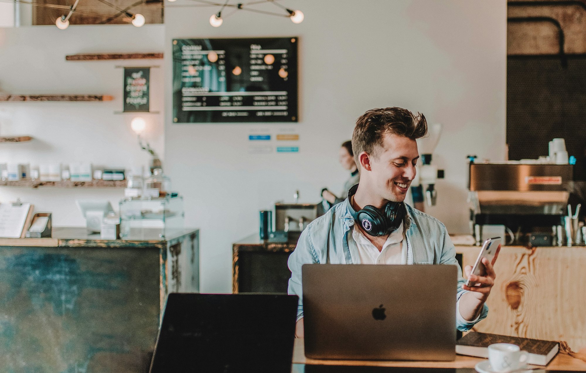 austin-distel-TluMvvrZ57g-unsplash austin-distel-TluMvvrZ57g-unsplash